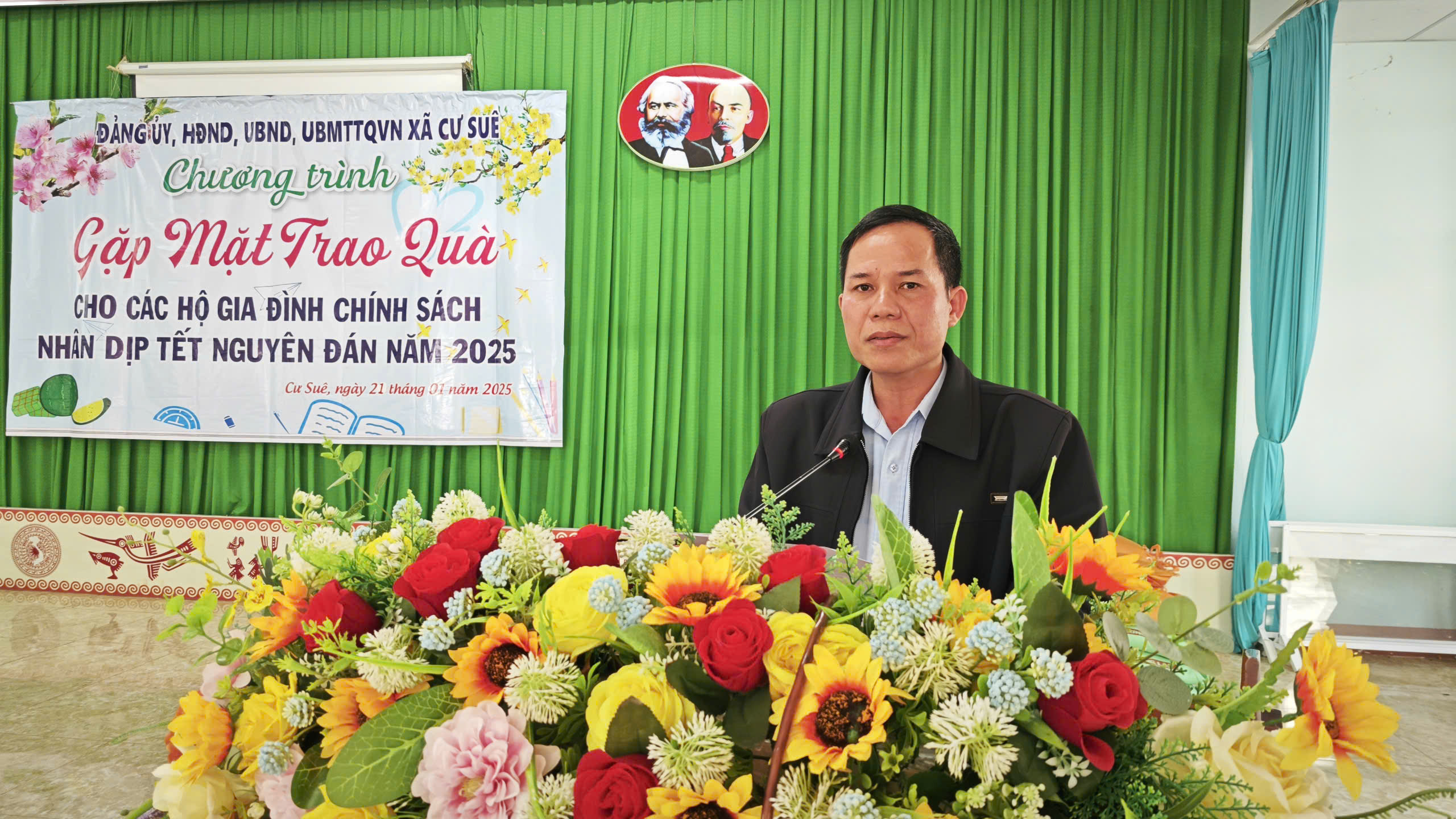 tang qua tet 2025 (1)